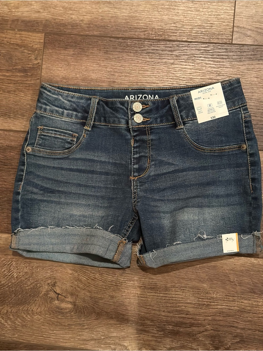 Arizona girls mid rise denim jean shorts size 14 NWT